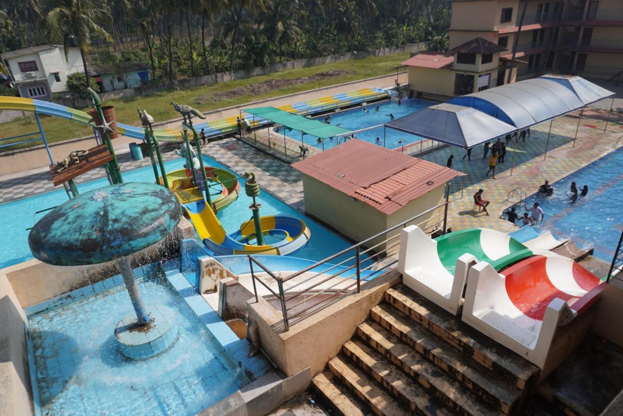 Arnala Resort Overnight Stay and Rooms