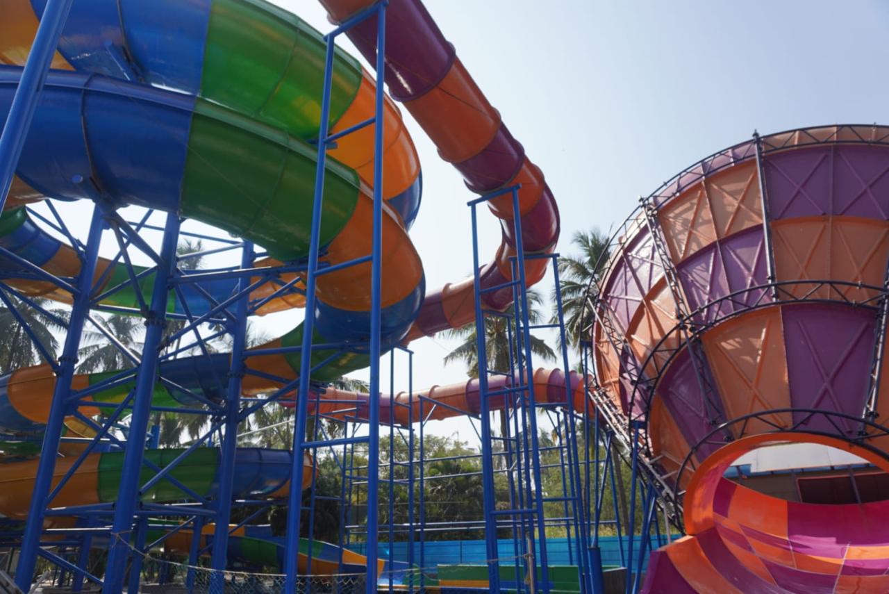 Tornado slide spiral tubes at Maanas Resort Arnala